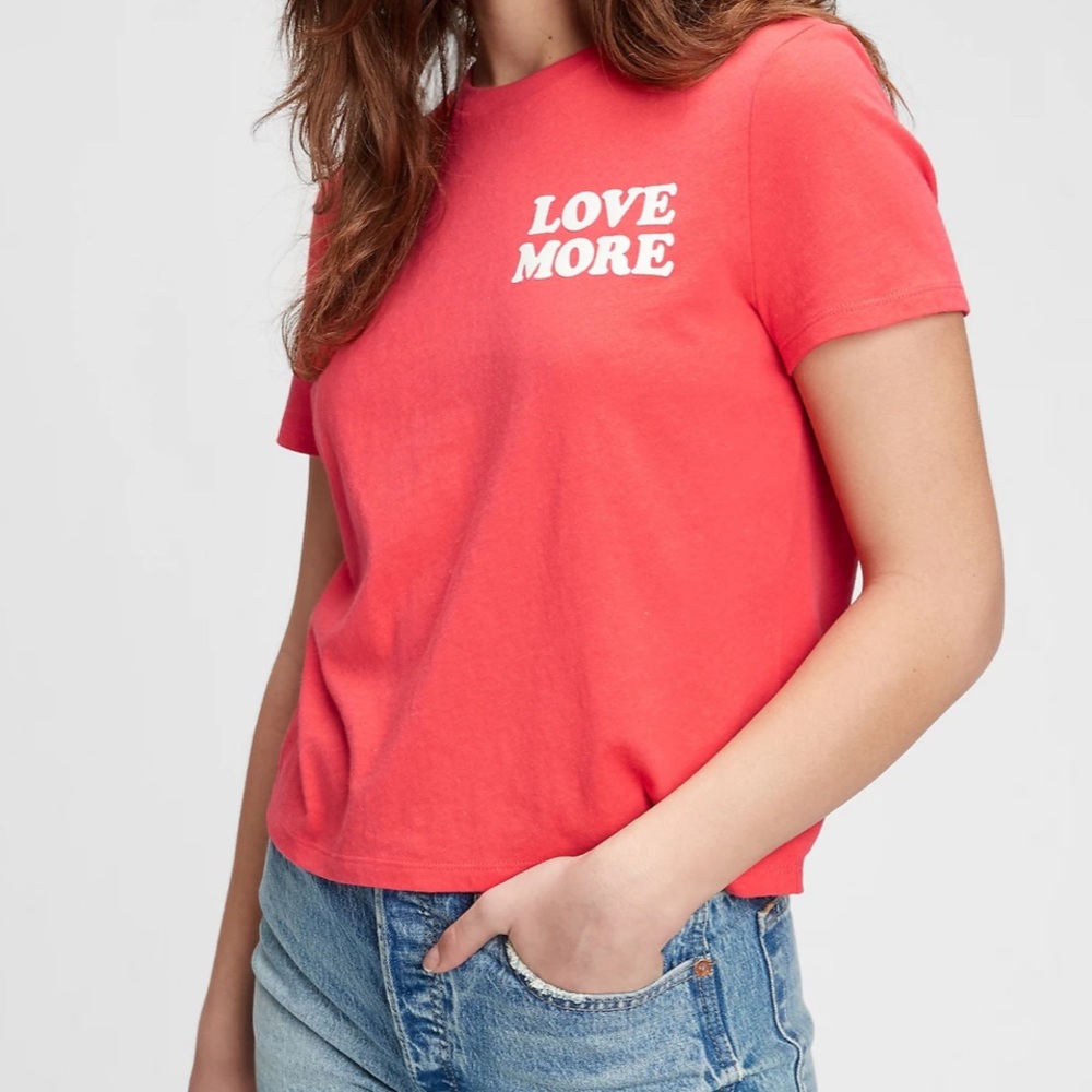 GAP Rose Bush Pink Cropped Graphic Tee - Size: L